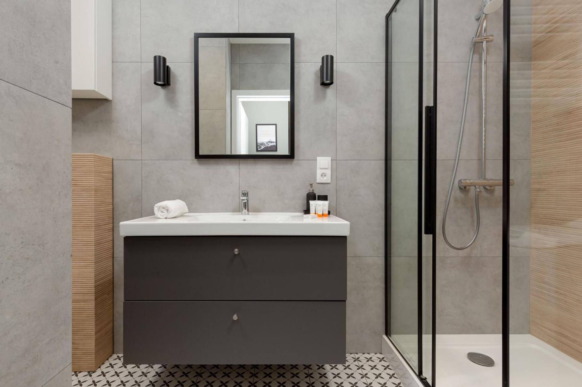 Central Apartment Emilii Plater By Noclegi Renters Warsaw Exterior photo